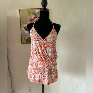 Roxy XS knit romper with pockets cream with orange print open back